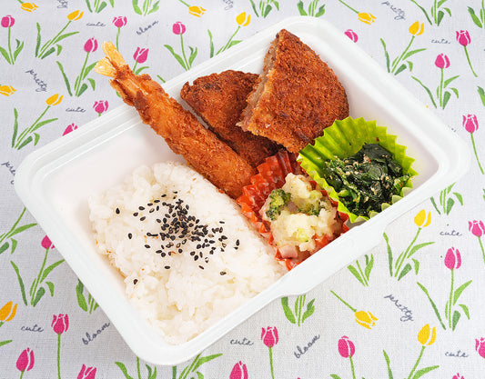 【25.7.28お届け】エビフライとメンチカツ