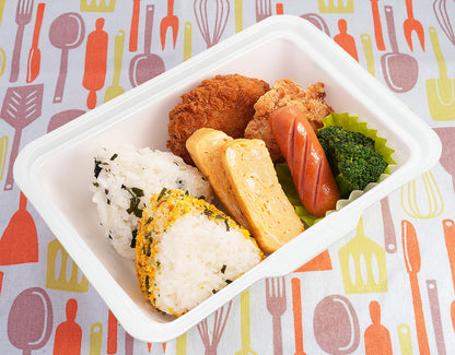 【25.8.5お届け】 おにぎり弁当